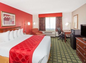 Ramada Decatur | Forsyth