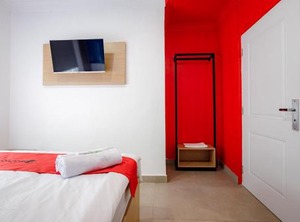 Reddoorz Jalan Gatot Subroto Jakarta | Mampang Prapatan