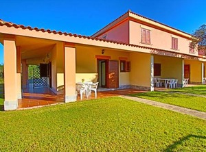 Residence Li Menduli | San Teodoro City Centre