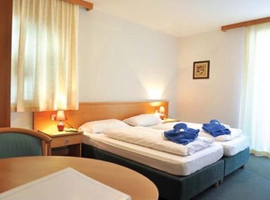 Pension Helvetia | Sankt Anton am Arlberg
