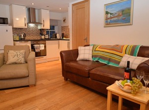 Cottage Distance Of Town Centre | Inveraray