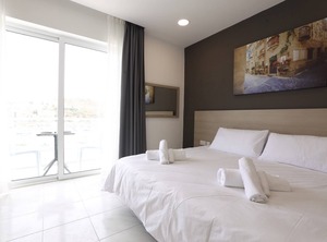 Seaview San Pawl | St. Paul's Bay