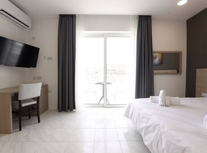 Seaview San Pawl | St. Paul's Bay