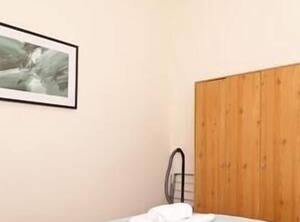 Snug Logie Baird | Helensburgh