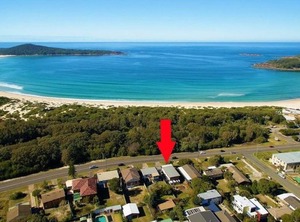 Sounds Of Sunshine Half | Fingal Bay