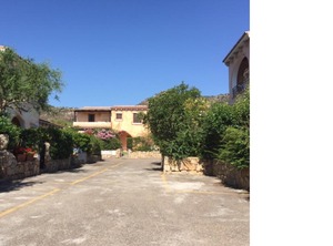 Splendid Villa Residence | Case Peschiera-Lu Fraili