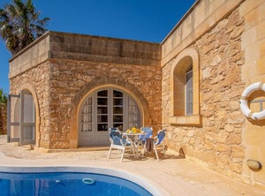 Cenc Sannat Holiday | Sannat