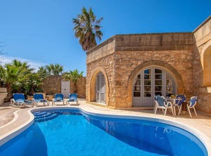 Cenc Sannat Holiday | Sannat
