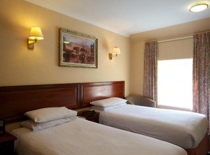 The Inveraray Inn Bw Signature | Inveraray