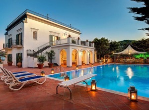 The Palace Villa Escondida | Colli di Fontanelle