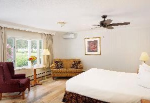 The Palmer Resort Hotel | Manchester Center
