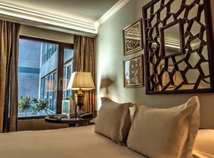 Santiago Moneda Suites | Lastarria