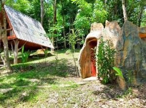 Treehouse Holidays | Ko Yao
