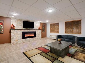 Days Inn | Mounds View