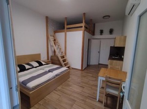 U | Velke Pavlovice
