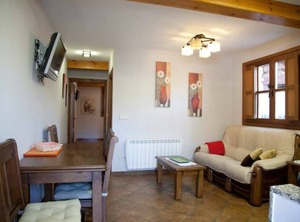 Valdecarzana Apartments People | Vigidel