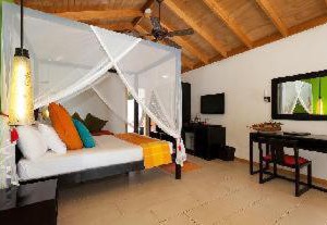 Vilamendhoo Island Resort | Vilamendhoo Island