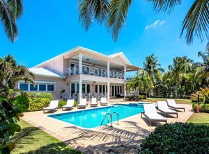 Villa Amarone | South Sound