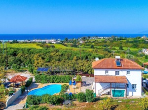 Villa Arsinoe Finiki | Latchi