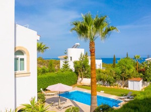 Villa Chrysanthemum | Latchi