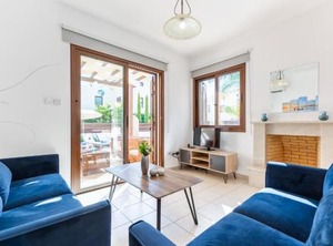 Villa Iris | Ayia Thekla