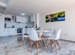 Ferienwohnung Sutomore Für Personen | Zgrade