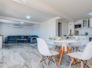 Ferienwohnung Sutomore Für Personen | Zgrade