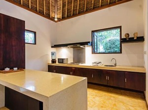 Villa Sasoon Mt Beach | Sengkidu
