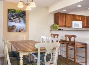South Shore Zephyr Cove | Round Hill Village