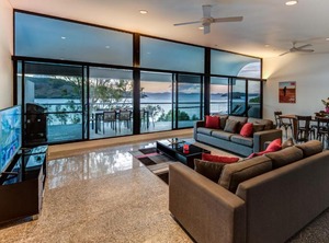 Waves Ocean | Hamilton Island