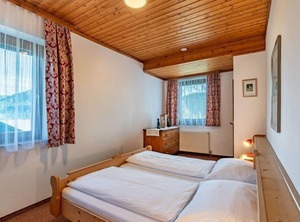 Kärnten Persons | Agsdorf