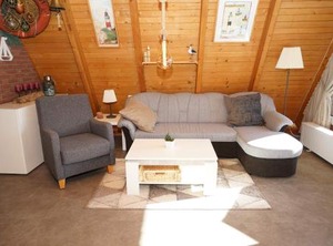 Zeltdachhaus Mit Wlan Und Zaun | Damp
