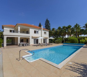 Meneou Mansion 