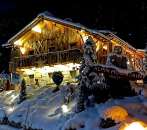 Alpine Mountain Chalet 