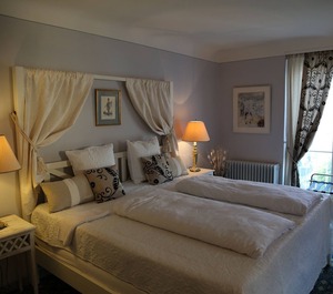 Schlafzimmer Max Personen 