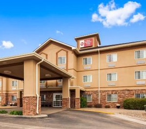 Wakeeney Inn 