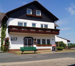 Cafe 