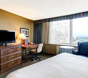 Chateau Lacombe Hotel 