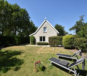 Holiday Zonnemaire Garden 