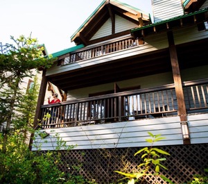Emerald Lodge 