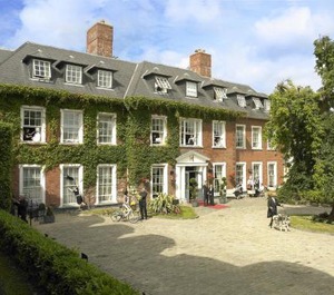 Manor 