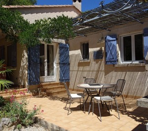 Holiday Garrigues Ste Eulalie Persons 
