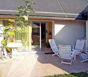 Holiday Terrace 