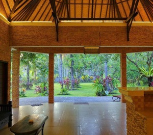 Holiday Buleleng Persons 