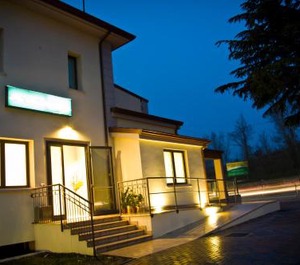 Hotel Street 