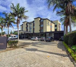 Apartahotel Montes 