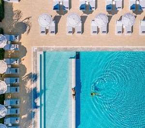 The Ivi Mare Adults 