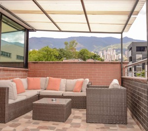 Roof Deck Elevator 