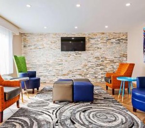 Surestay Hotel 