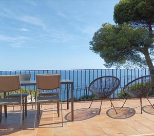 Sol Mar Jumelée Terrasse Piscine Et Communautaire Surplomb De Mer 